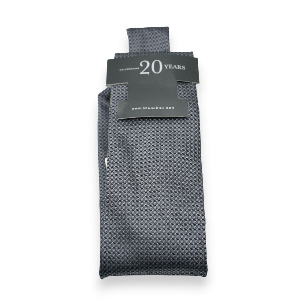 NWT Sean John 100% Silk Tie Men Necktie ~ Gray ~ Geometric Pattern